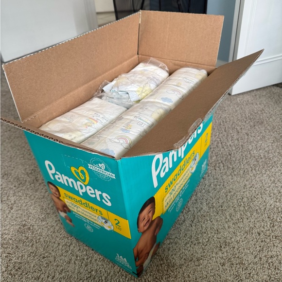 pampers Other - Pampers Swaddlers Diapers Size 2 Pack of 131 New
